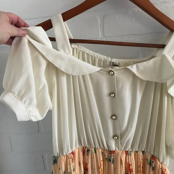 Vintage Mini Dress Retro Vibe Floral Flowy Chiffon Pearl Fairy Coquette M - Picture 4 of 6